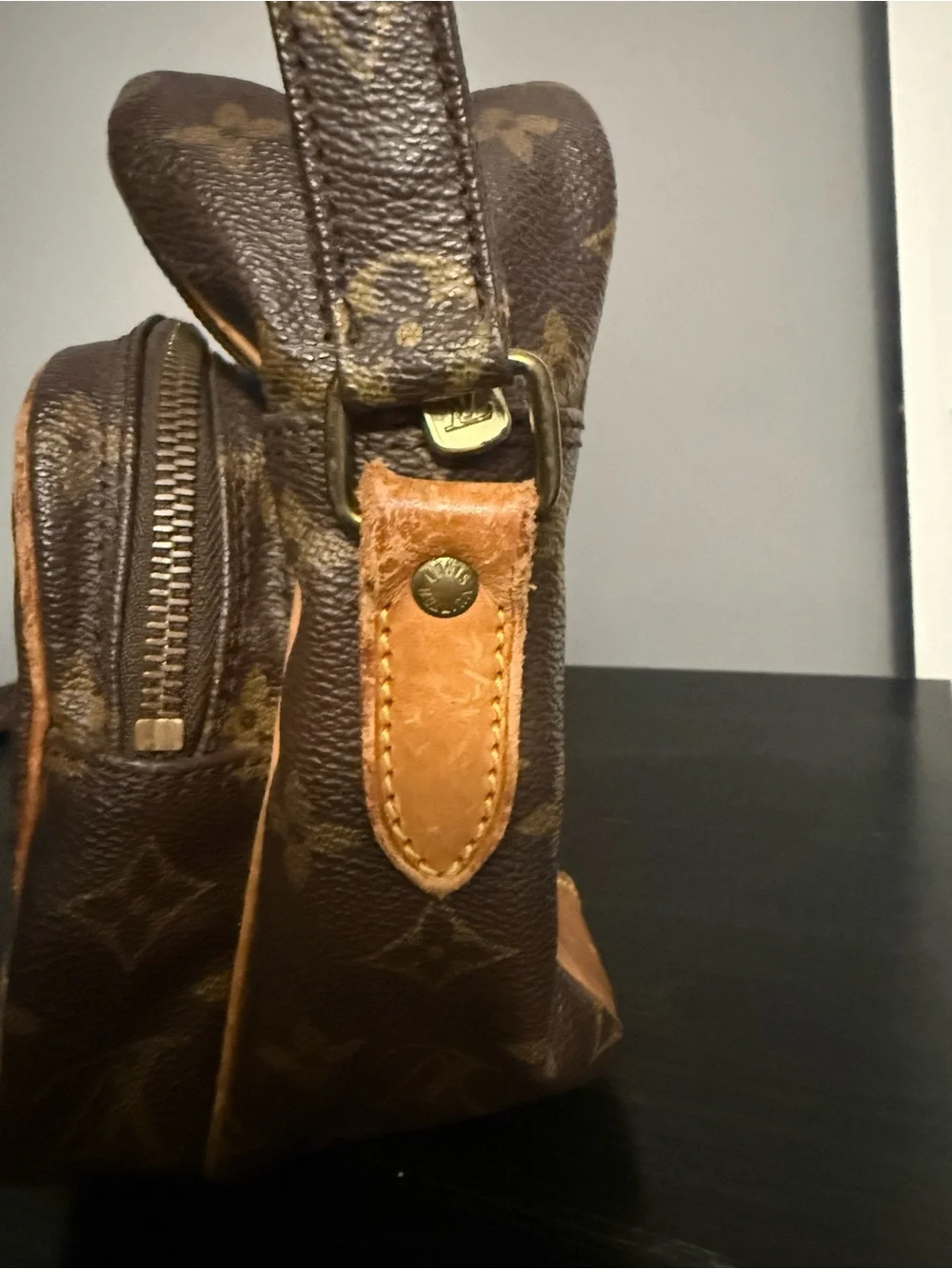 Louis Vuitton classic louis